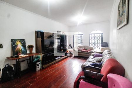 Sala de casa à venda com 3 quartos, 250m² em Vila Romero, São Paulo