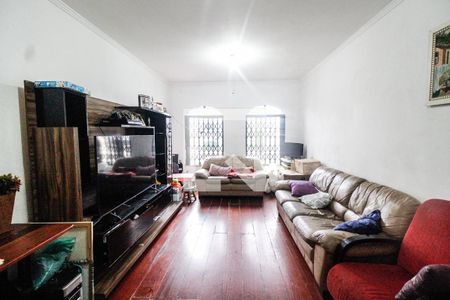 Sala de casa à venda com 3 quartos, 250m² em Vila Romero, São Paulo