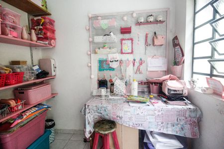 Casa à venda com 250m², 3 quartos e 3 vagasQuarto de serviço