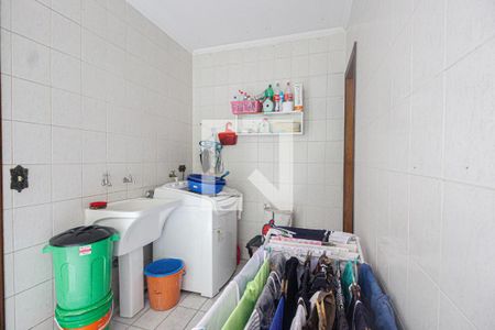 Casa à venda com 250m², 3 quartos e 3 vagasÁrea de serviço