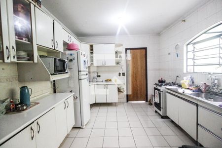 Casa à venda com 250m², 3 quartos e 3 vagasCozinha
