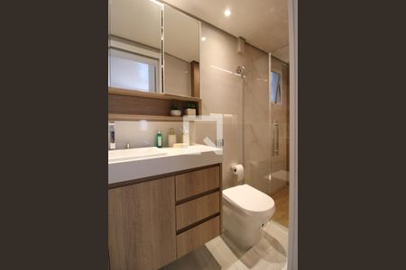 Apartamento à venda com 90m², 2 quartos e 2 vagasDetalhe banheiro da suíte 