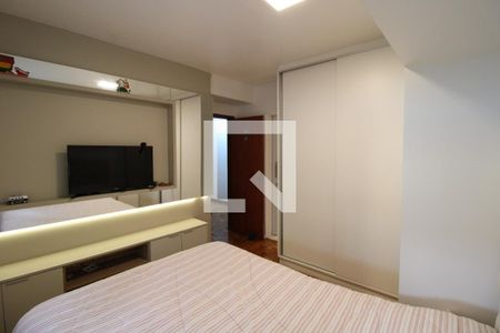 Suíte  de apartamento à venda com 2 quartos, 90m² em Pompeia, São Paulo