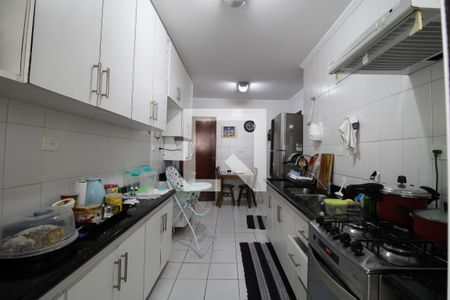Apartamento à venda com 90m², 2 quartos e 2 vagasCozinha - Armários