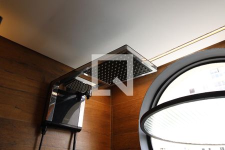 Apartamento à venda com 90m², 2 quartos e 2 vagasDetalhe banheiro social 