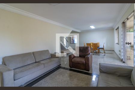 Sala de casa de condomínio à venda com 5 quartos, 420m² em Vargem Grande, Rio de Janeiro