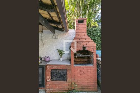 Casa de condomínio para alugar com 420m², 5 quartos e 4 vagasÁrea externa - Churrasqueira