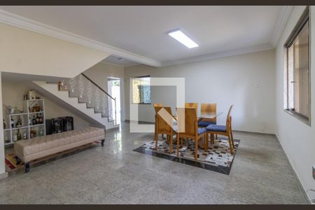 Sala de casa de condomínio à venda com 5 quartos, 420m² em Vargem Grande, Rio de Janeiro