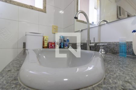 Casa de condomínio para alugar com 420m², 5 quartos e 4 vagasSuíte 2 - Banheiro