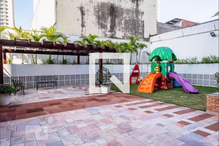 Apartamento à venda com 183m², 3 quartos e 4 vagasÁrea comum - Playground