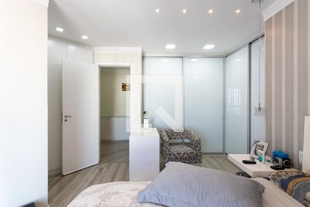 Apartamento à venda com 183m², 3 quartos e 4 vagasSuíte 2 (Master)