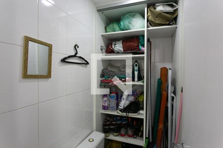 Apartamento à venda com 183m², 3 quartos e 4 vagasBanheiro de Serviço
