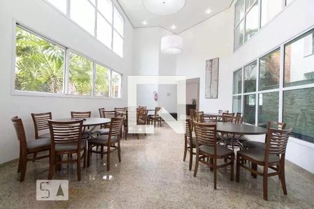 Apartamento à venda com 183m², 3 quartos e 4 vagasÁrea comum - Salão de festas