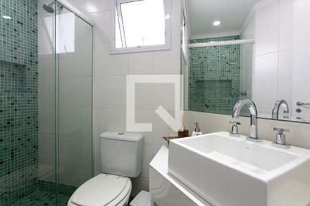 Apartamento à venda com 183m², 3 quartos e 4 vagasBanheiro da Suíte 1