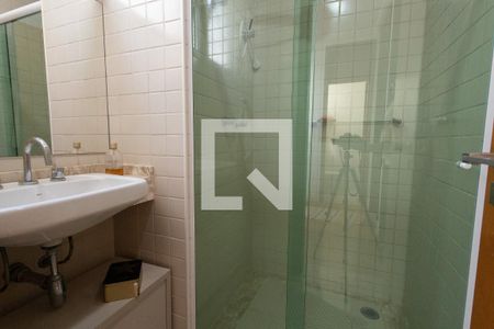 Casa de condomínio para alugar com 140m², 3 quartos e 2 vagasBanheiro