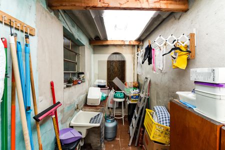 Casa à venda com 100m², 2 quartos e 2 vagas Casa à venda com 100m², 2 quartos e 2 vagasÁrea de Serviço