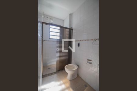 Apartamento à venda com 64m², 2 quartos e 1 vaga Apartamento à venda com 64m², 2 quartos e 1 vagaBanheiro