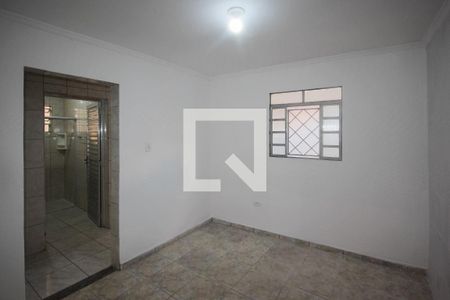 Quarto 1 de casa para alugar com 2 quartos, 64m² em Vila Brasilina, São Paulo