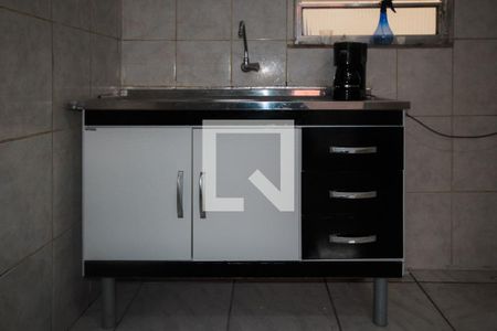 Cozinha de casa para alugar com 2 quartos, 64m² em Vila Brasilina, São Paulo