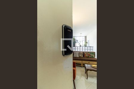 Fechadura Eletrônica de kitnet/studio para alugar com 1 quarto, 38m² em República, São Paulo