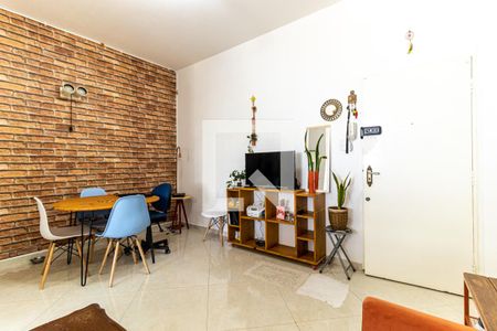 Sala de kitnet/studio para alugar com 1 quarto, 38m² em República, São Paulo