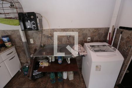 Área de Serviço de casa à venda com 3 quartos, 500m² em Eldorado, Contagem