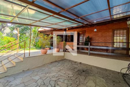 Casa à venda com 360m², 3 quartos e 2 vagas Casa à venda com 360m², 3 quartos e 2 vagasGaragem
