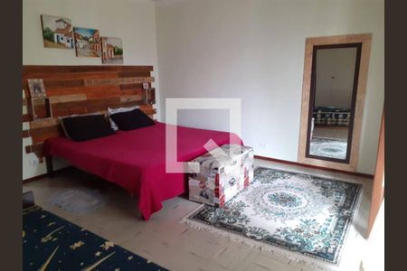 Casa à venda com 4 quartos, 292m² em Parque Oratório, Santo André