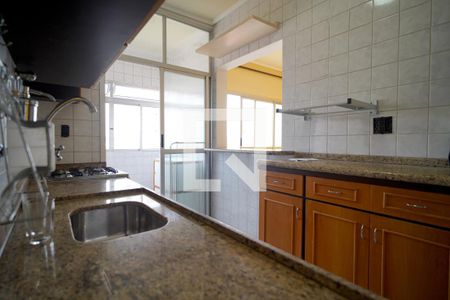 Apartamento para alugar com 64m², 2 quartos e 1 vagaCozinha