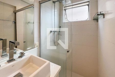 Apartamento para alugar com 86m², 2 quartos e 1 vaga Apartamento para alugar com 86m², 2 quartos e 1 vagaBanheiro da Suíte 1