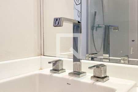 Apartamento para alugar com 86m², 2 quartos e 1 vaga Apartamento para alugar com 86m², 2 quartos e 1 vagaBanheiro da Suíte 2