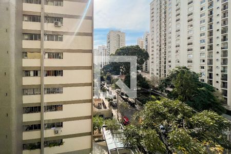 Apartamento para alugar com 86m², 2 quartos e 1 vaga Apartamento para alugar com 86m², 2 quartos e 1 vagaVista