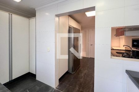 Apartamento para alugar com 86m², 2 quartos e 1 vaga Apartamento para alugar com 86m², 2 quartos e 1 vagaBanheiro de serviço