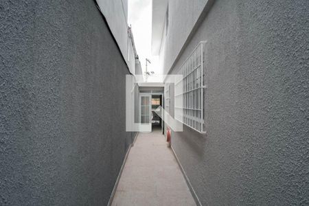 Casa para alugar com 200m², 2 quartos e 2 vagasCorredor