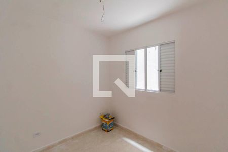 Quarto 2 de apartamento para alugar com 2 quartos, 40m² em Vila Dalila, São Paulo