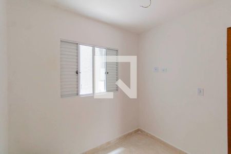 Quarto 2 de apartamento para alugar com 2 quartos, 40m² em Vila Dalila, São Paulo