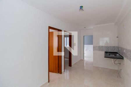 Sala e Cozinha Integrada de apartamento para alugar com 2 quartos, 40m² em Vila Dalila, São Paulo