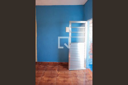 Cozinha de casa para alugar com 2 quartos, 40m² em Vila Iguaçu, São Paulo
