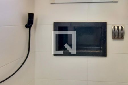 Apartamento para alugar com 84m², 2 quartos e 1 vaga Apartamento para alugar com 84m², 2 quartos e 1 vagaDetalhe do Banheiro da Suite