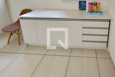 Apartamento para alugar com 84m², 2 quartos e 1 vaga Apartamento para alugar com 84m², 2 quartos e 1 vagaQuarto - Armários