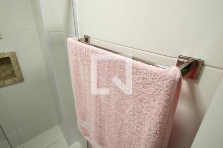 Apartamento para alugar com 84m², 2 quartos e 1 vaga Apartamento para alugar com 84m², 2 quartos e 1 vagaDetalhe do banheiro