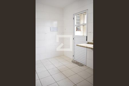 Apartamento para alugar com 95m², 2 quartos e 2 vagasCozinha