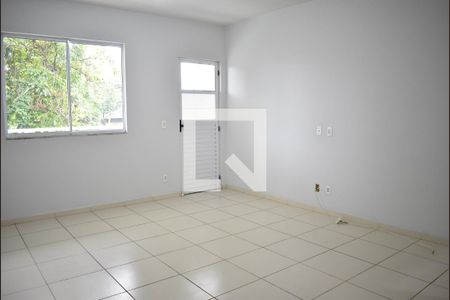 Sala de apartamento para alugar com 2 quartos, 95m² em Campo Grande, Rio de Janeiro