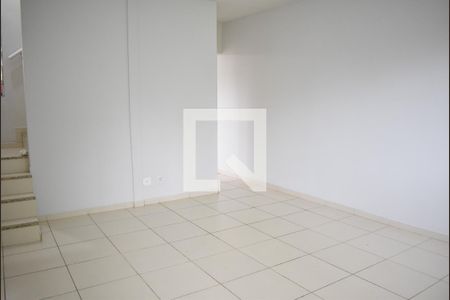 Sala de apartamento para alugar com 2 quartos, 95m² em Campo Grande, Rio de Janeiro