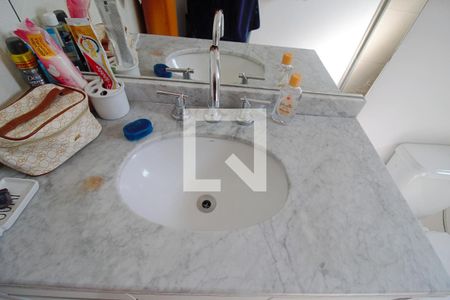 Apartamento para alugar com 119m², 4 quartos e 2 vagas Apartamento para alugar com 119m², 4 quartos e 2 vagasBanheiro da Suíte 3