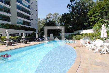 Apartamento para alugar com 119m², 4 quartos e 2 vagas Apartamento para alugar com 119m², 4 quartos e 2 vagasÁrea comum - Piscina