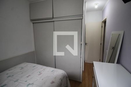 Quarto 2 de apartamento para alugar com 2 quartos, 49m² em Vila Bertioga, São Paulo