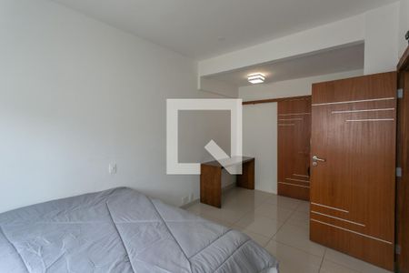 Casa à venda com 900m², 8 quartos e 4 vagasQuarto 8