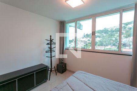 Casa à venda com 900m², 8 quartos e 4 vagasQuarto 7