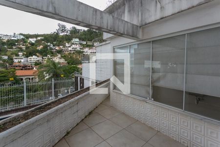 Casa à venda com 900m², 8 quartos e 4 vagasVaranda do Quarto 9